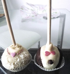 Bride and Groom Pop cakes