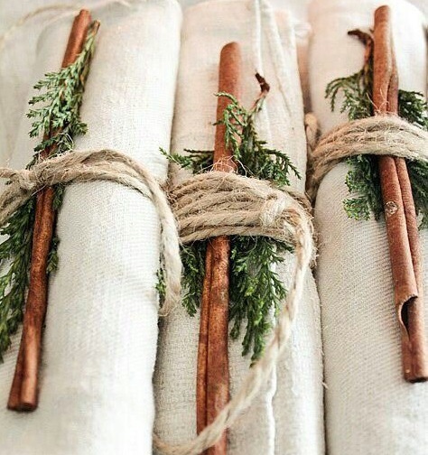 Christmas Table Deco