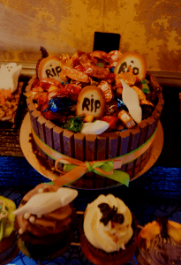 Halloween dessert table cake