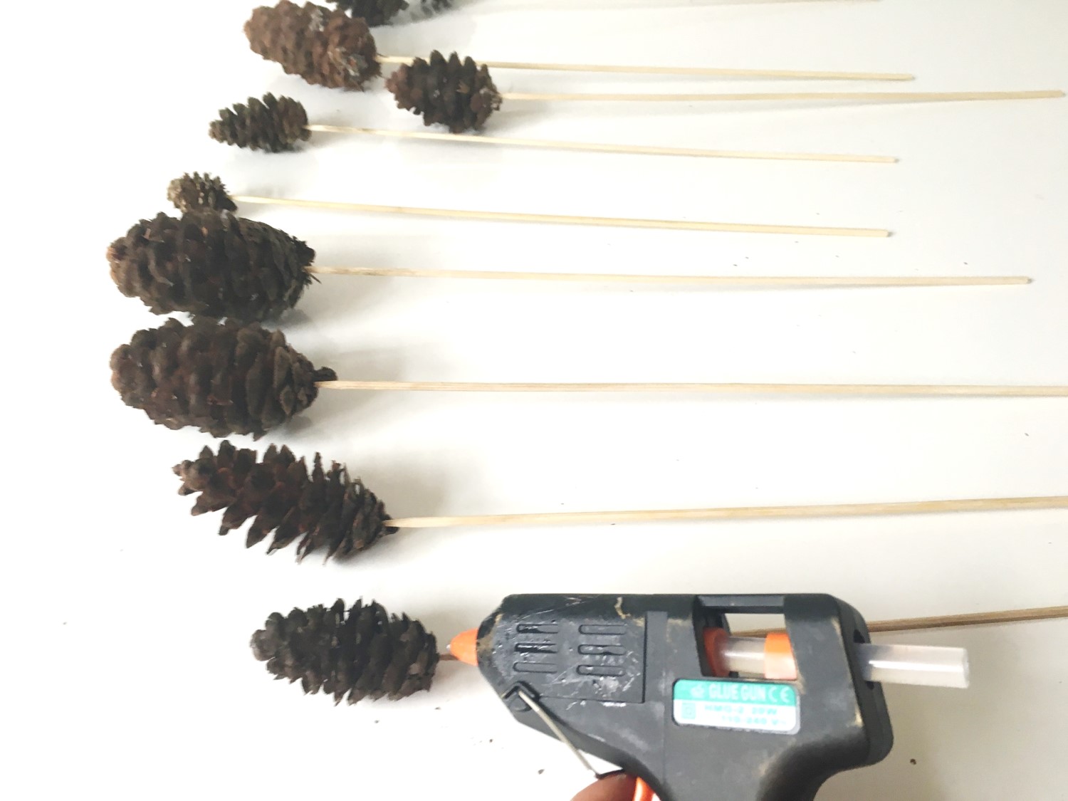 Pine cone sticks diy