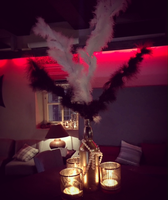1920's party decorations