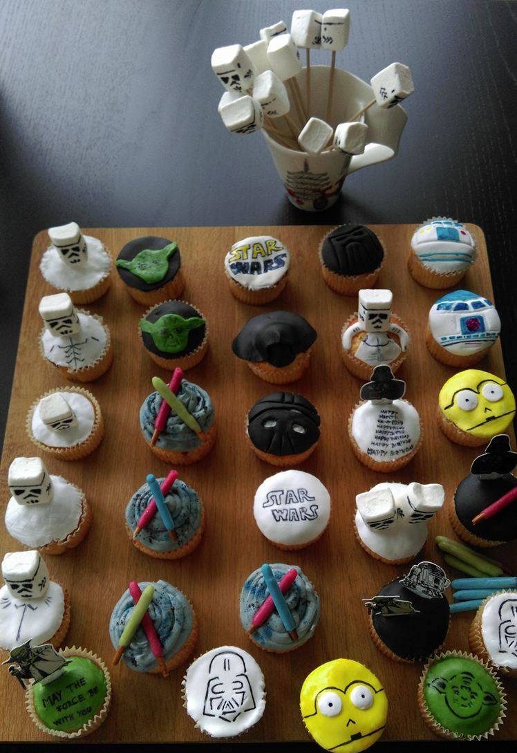 Star Wars Party Cupcakes