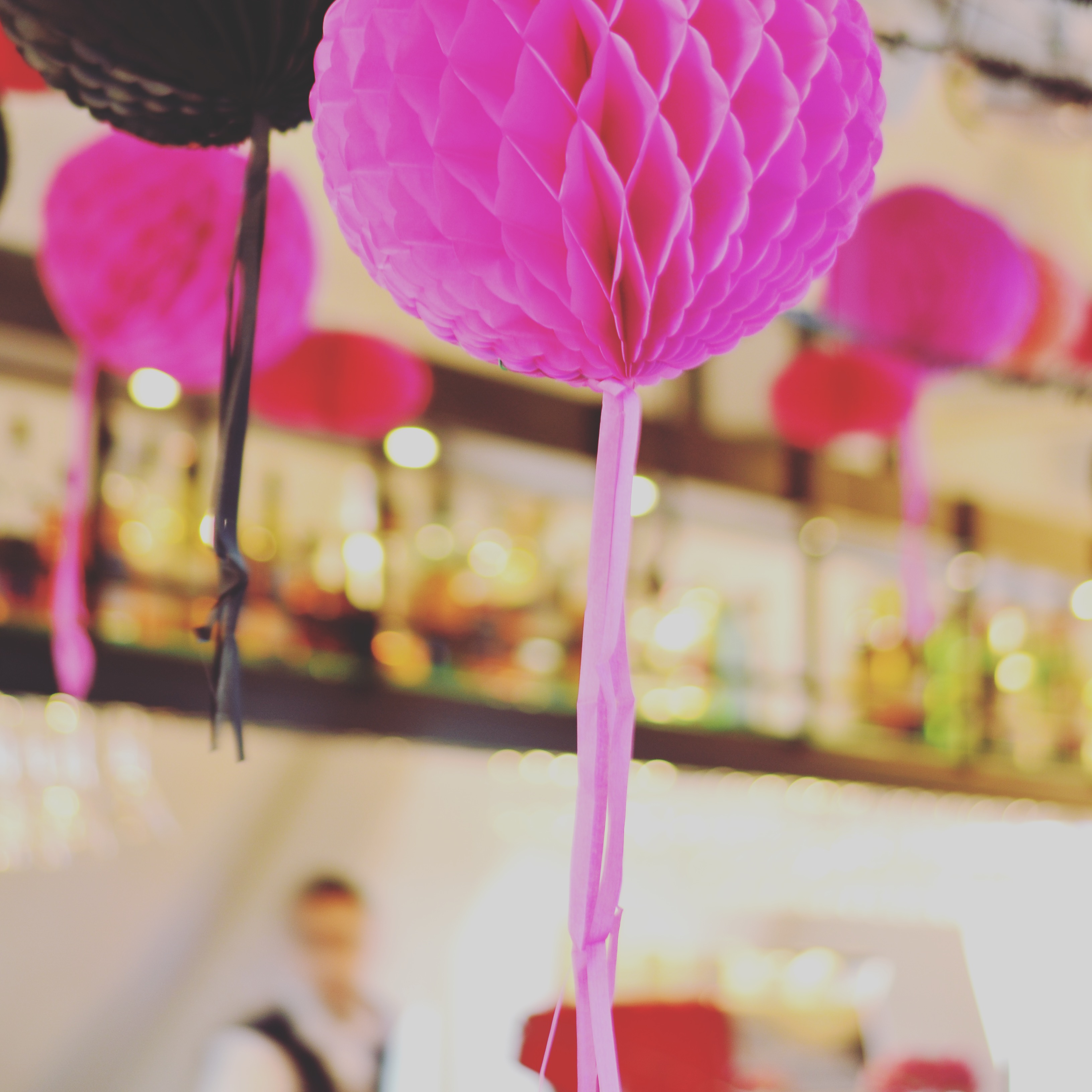 Sex and the city party honeycombs