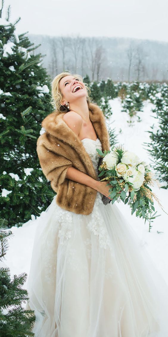 Winter Wedding Fur.jpg