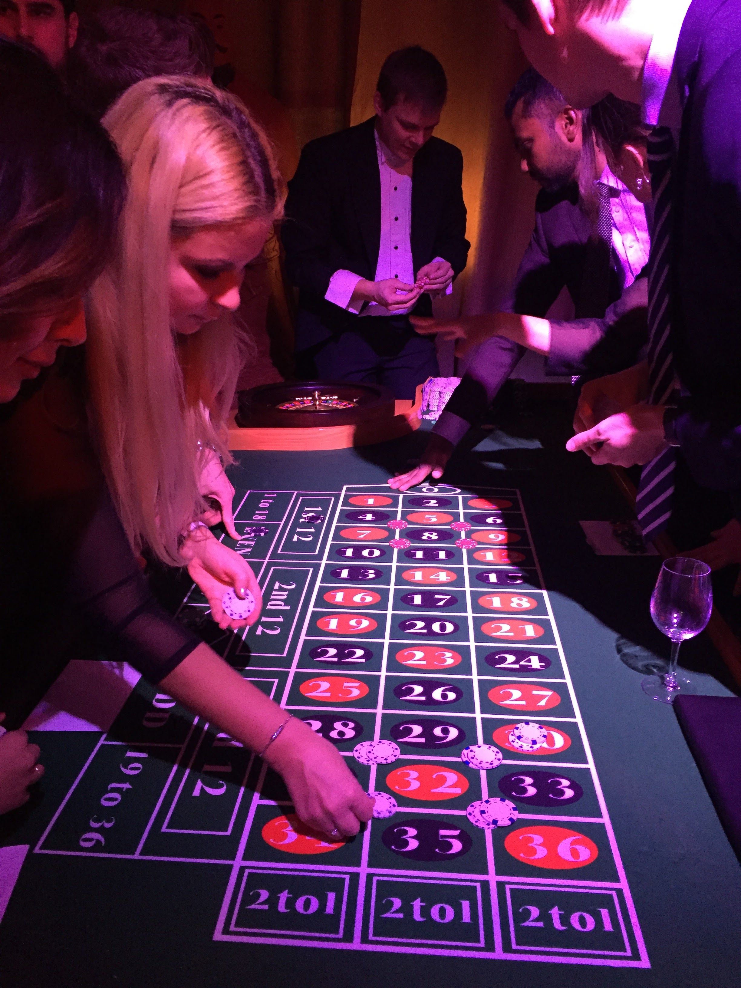 casino-royale-party-14