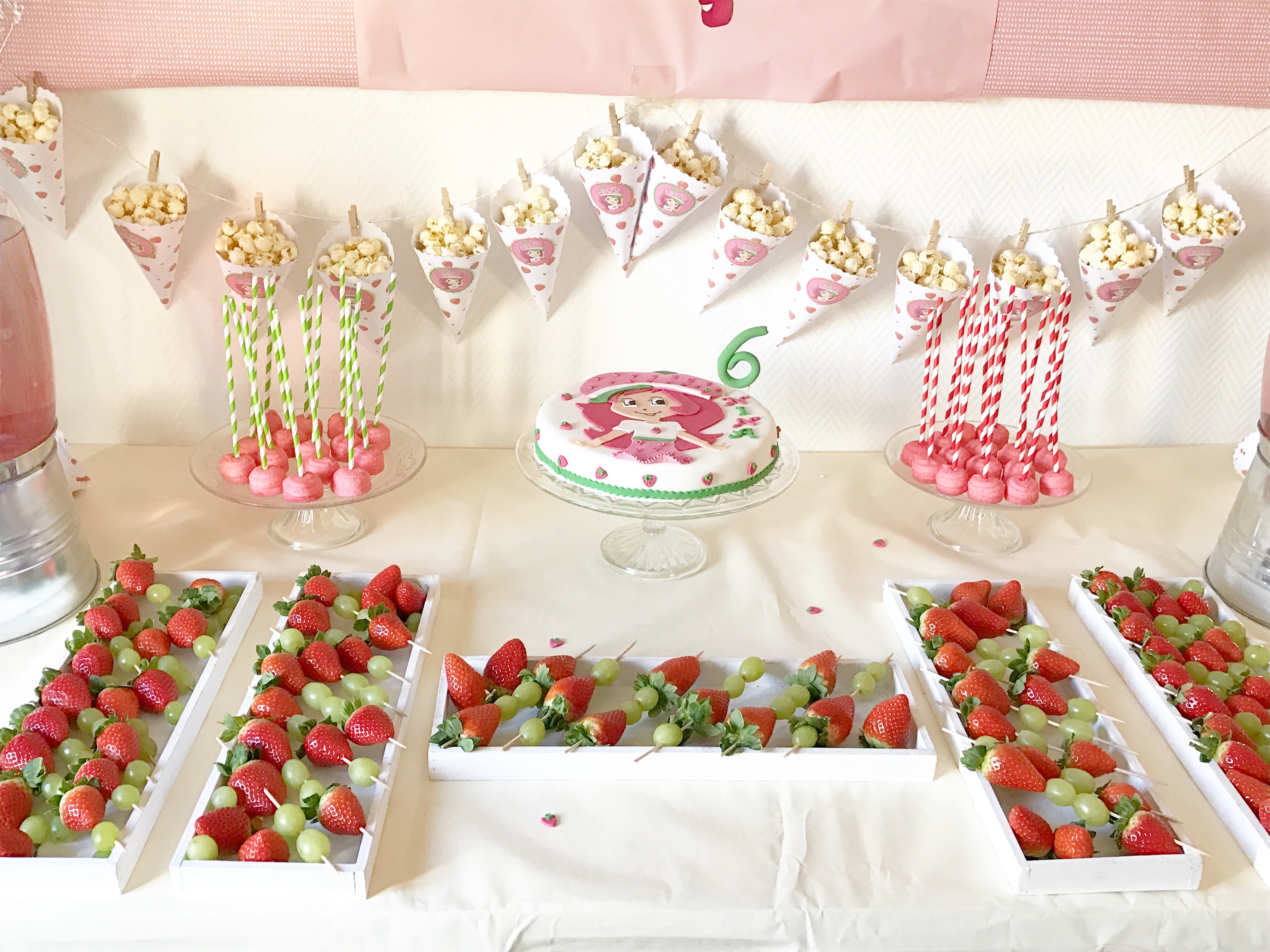 strawberry-shortcake-party-7