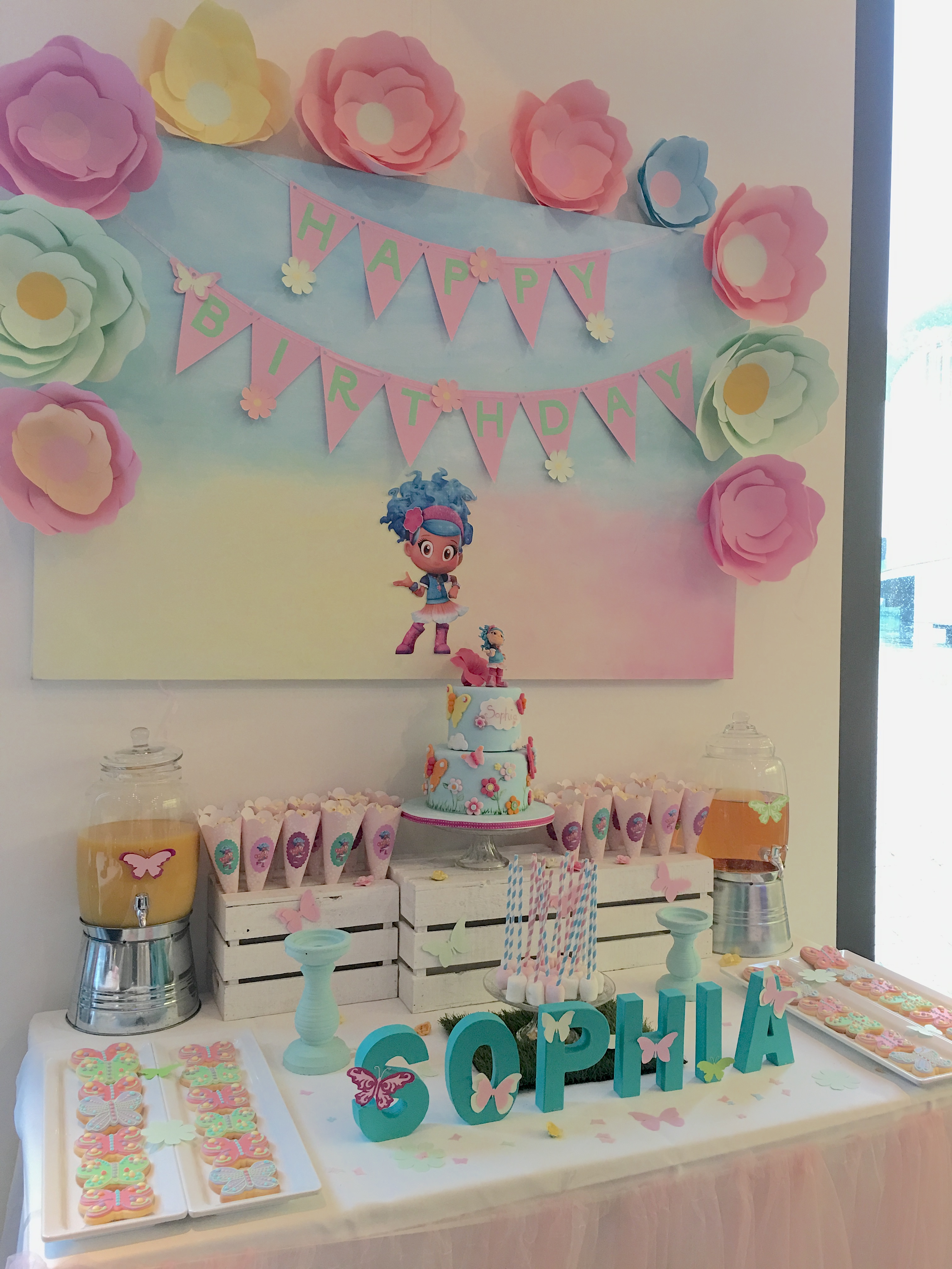 Luna Petunia Party 14