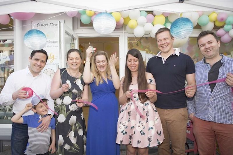 18519781_255943588206354_1453215524857944834_n