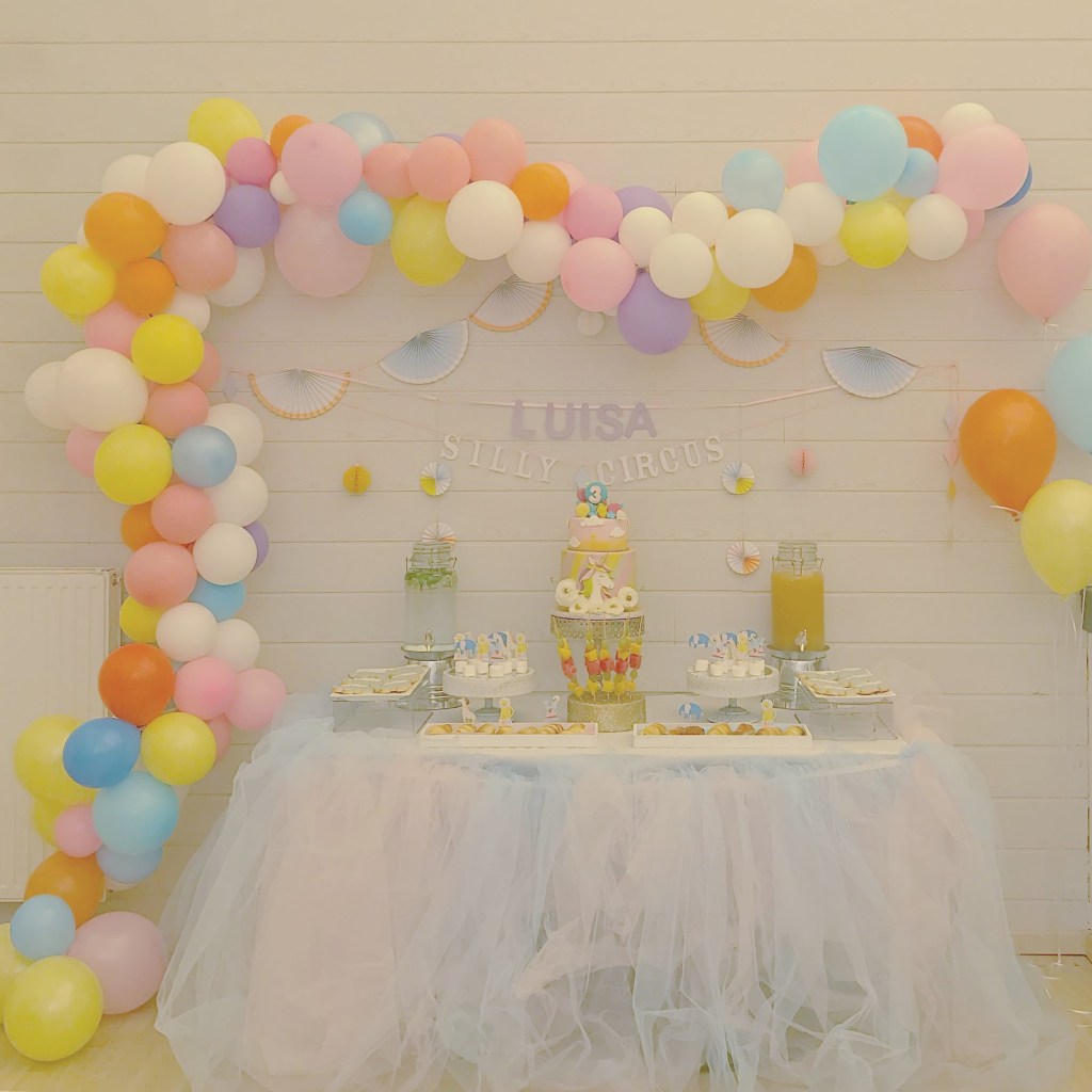 Silly Circus Pastels&nbsp;Party